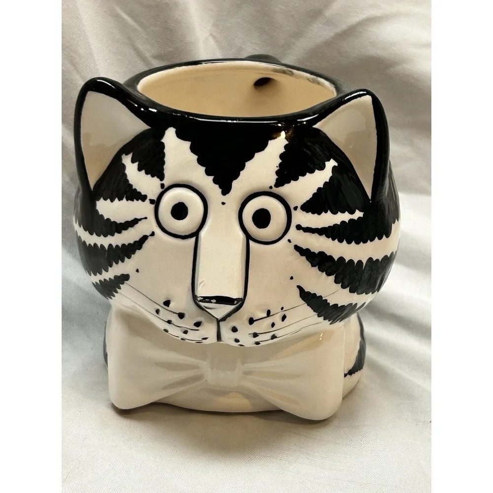 VINTAGE SIGMA KLIBAN CAT COFFEE MUG WHITE BOW